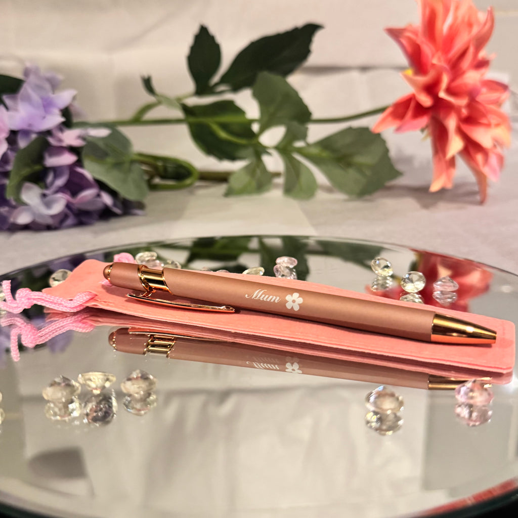 Mother’s Day Gift Set World’s Best Mum Vanilla Candle Plaque Pen and Keyring